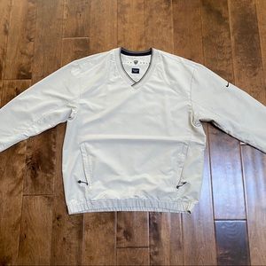 Nike pullover